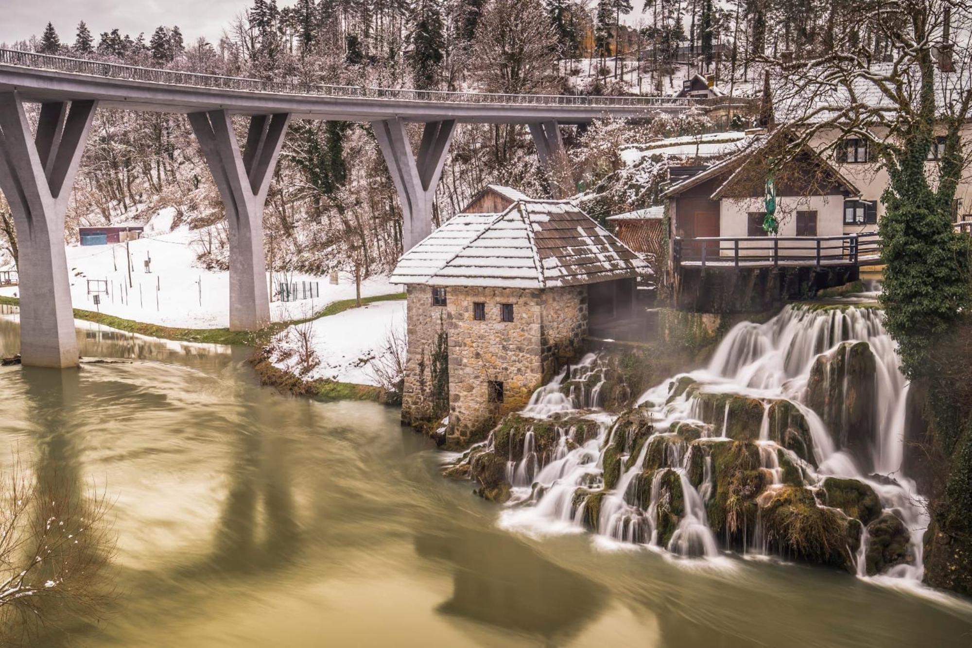 Rooms Garden Slunj Zewnętrze zdjęcie